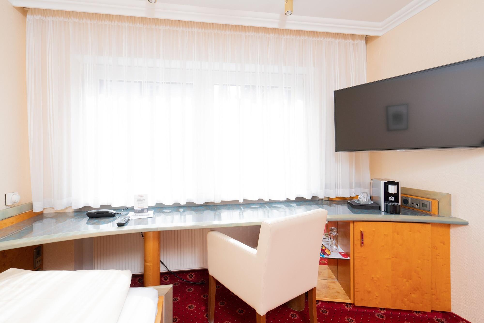 Hotel Adler - Paulas Alb إيهنغن المظهر الخارجي الصورة