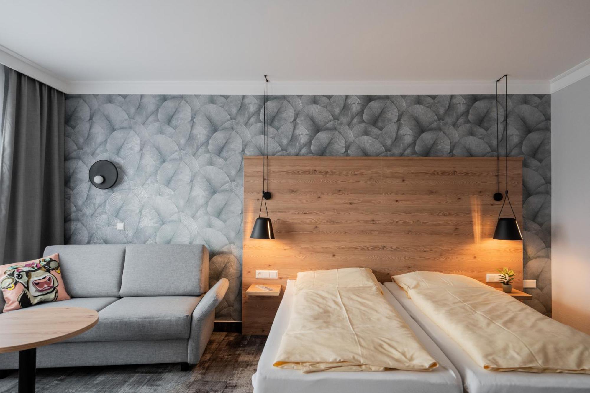 Hotel Adler - Paulas Alb إيهنغن المظهر الخارجي الصورة